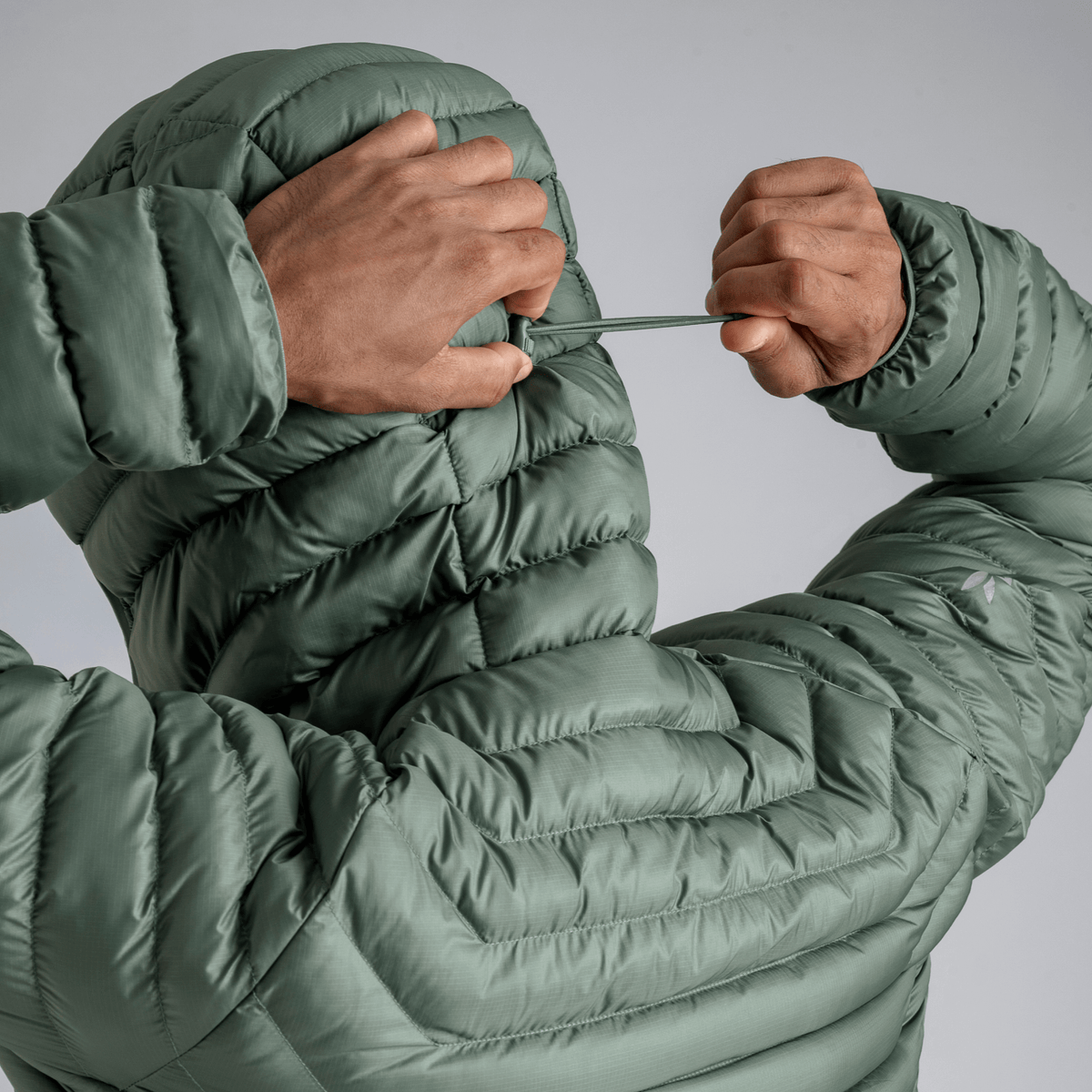 Nubaro Men's Insulated Hooded Jacket — Navy
