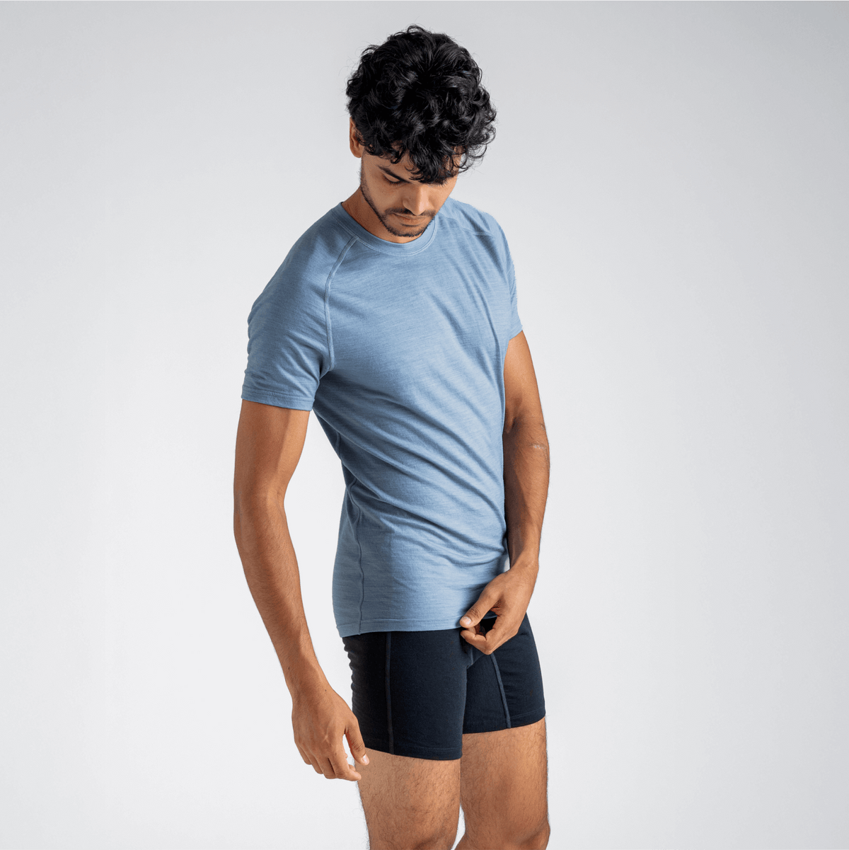 Senti Men's Merino T-shirt — Amber Gold